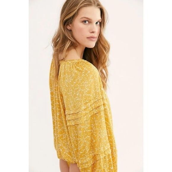 NWT Free People All Tucks Bodysuit size S yellow - Picture 3 of 8